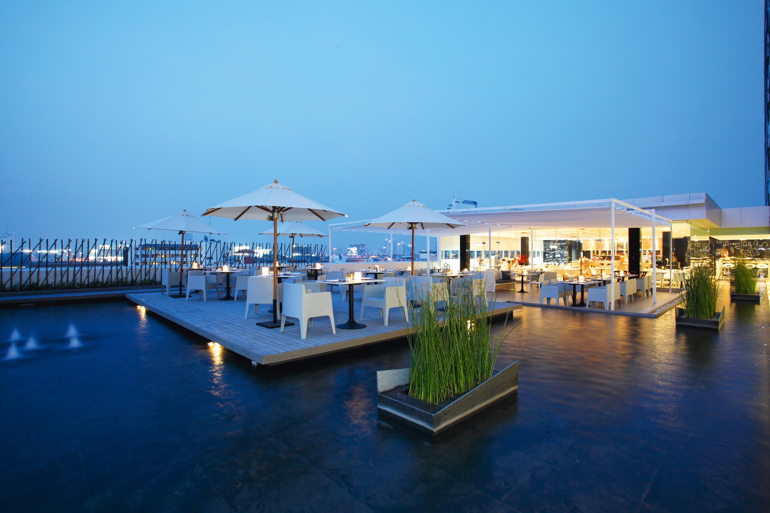 Centara Watergate Pavilion Hotel Bangkok
