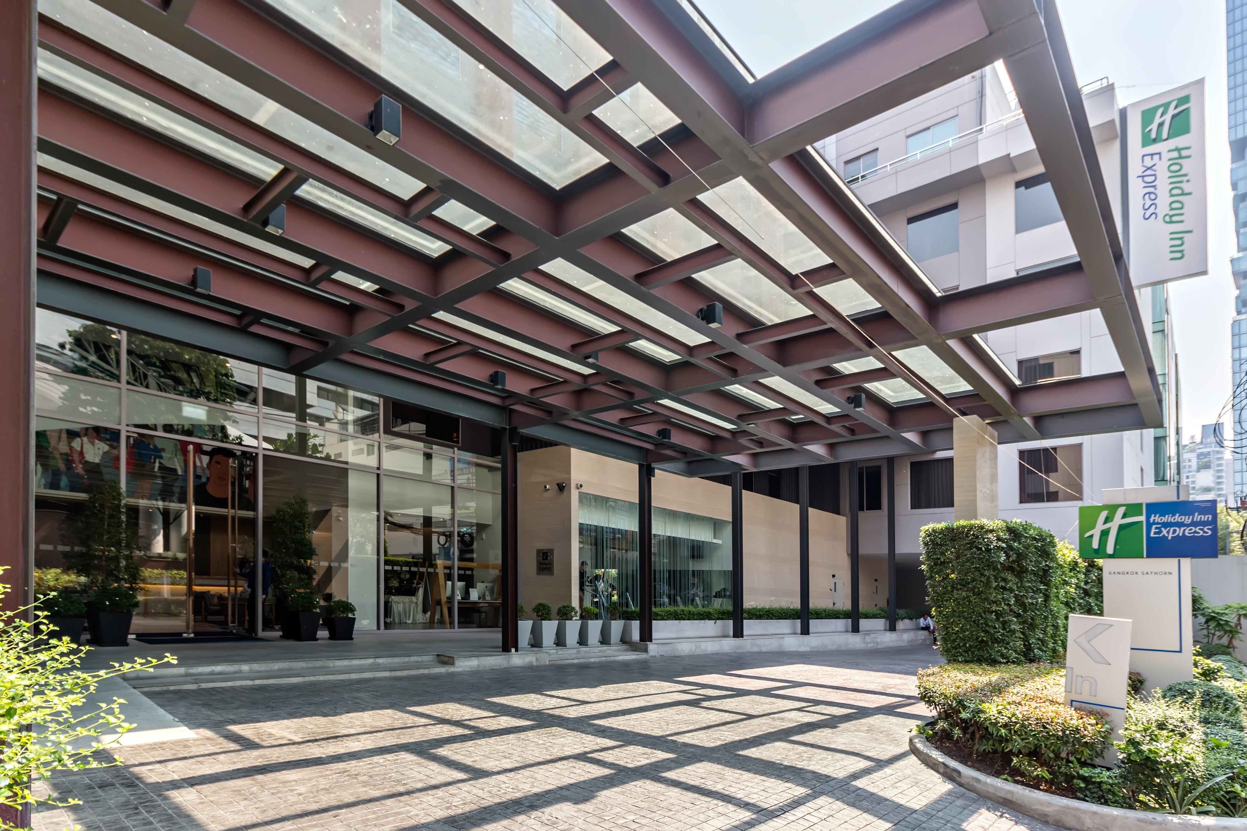 Express Sathorn By Ihg Hotel 4*