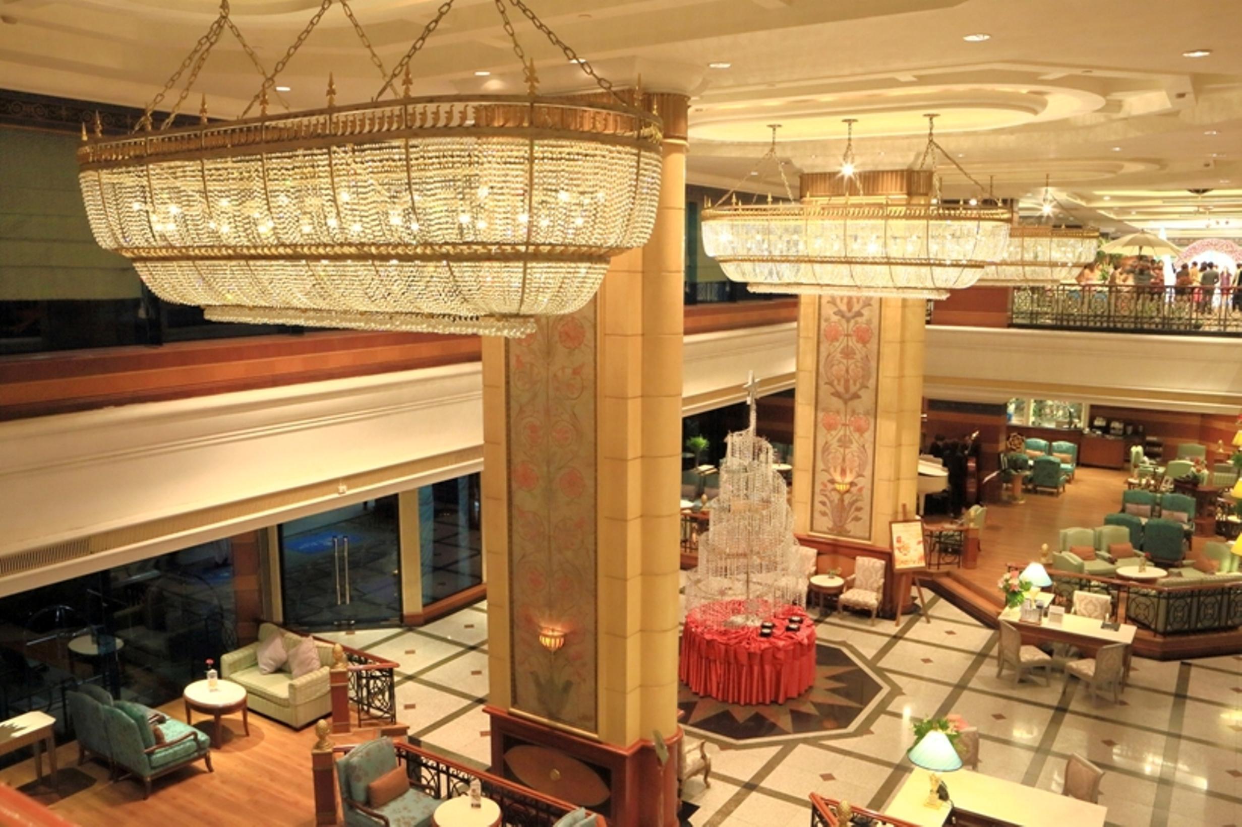 Hotel Golden Tulip Sovereign 4*