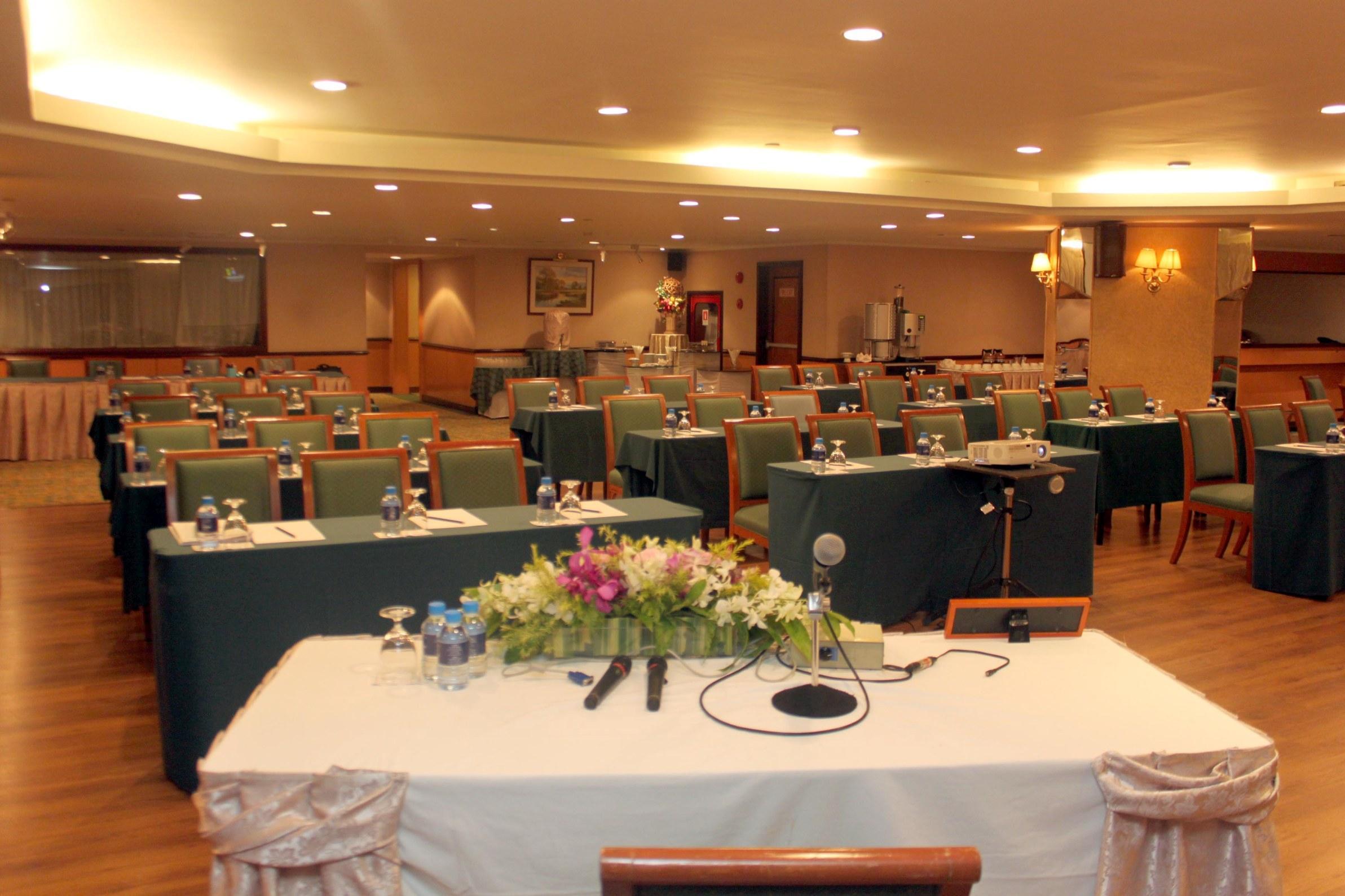 Golden Tulip Sovereign Hotel Bangkok