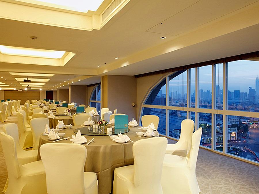 The Quarter Hualamphong By Uhg Bangkok