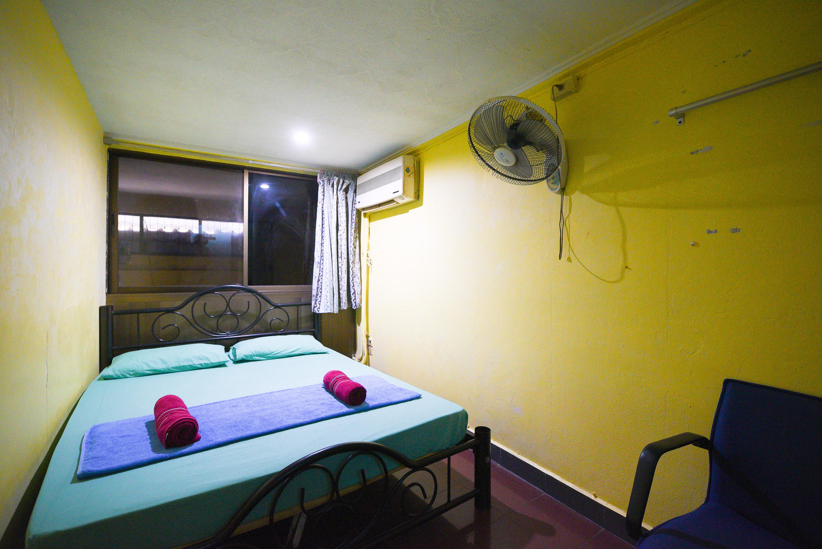 Oyo 938 Place Hotel Bangkok