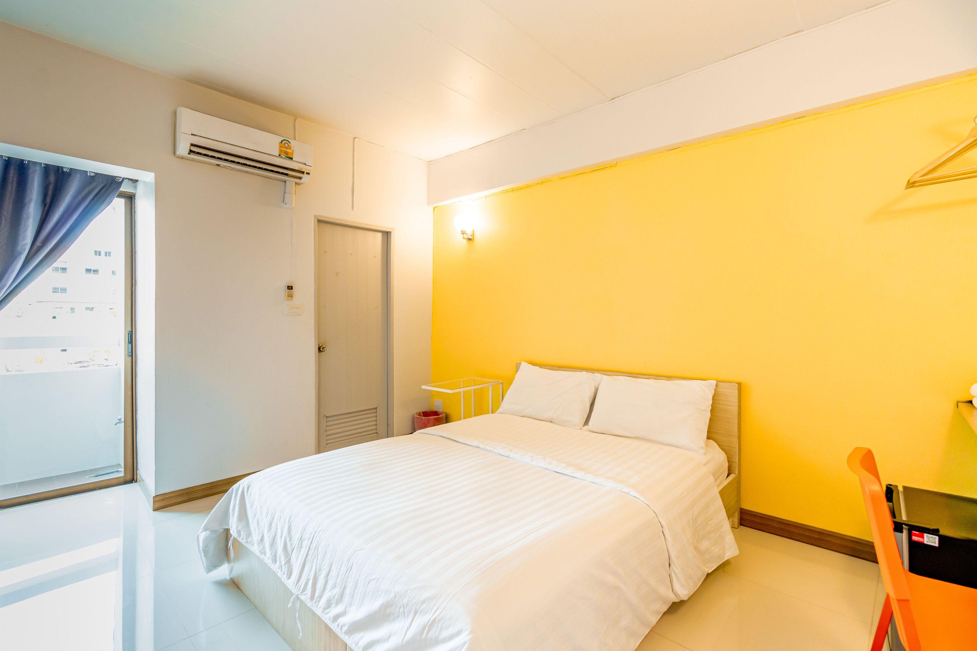 Herberg Living Naraa Place Bangkok