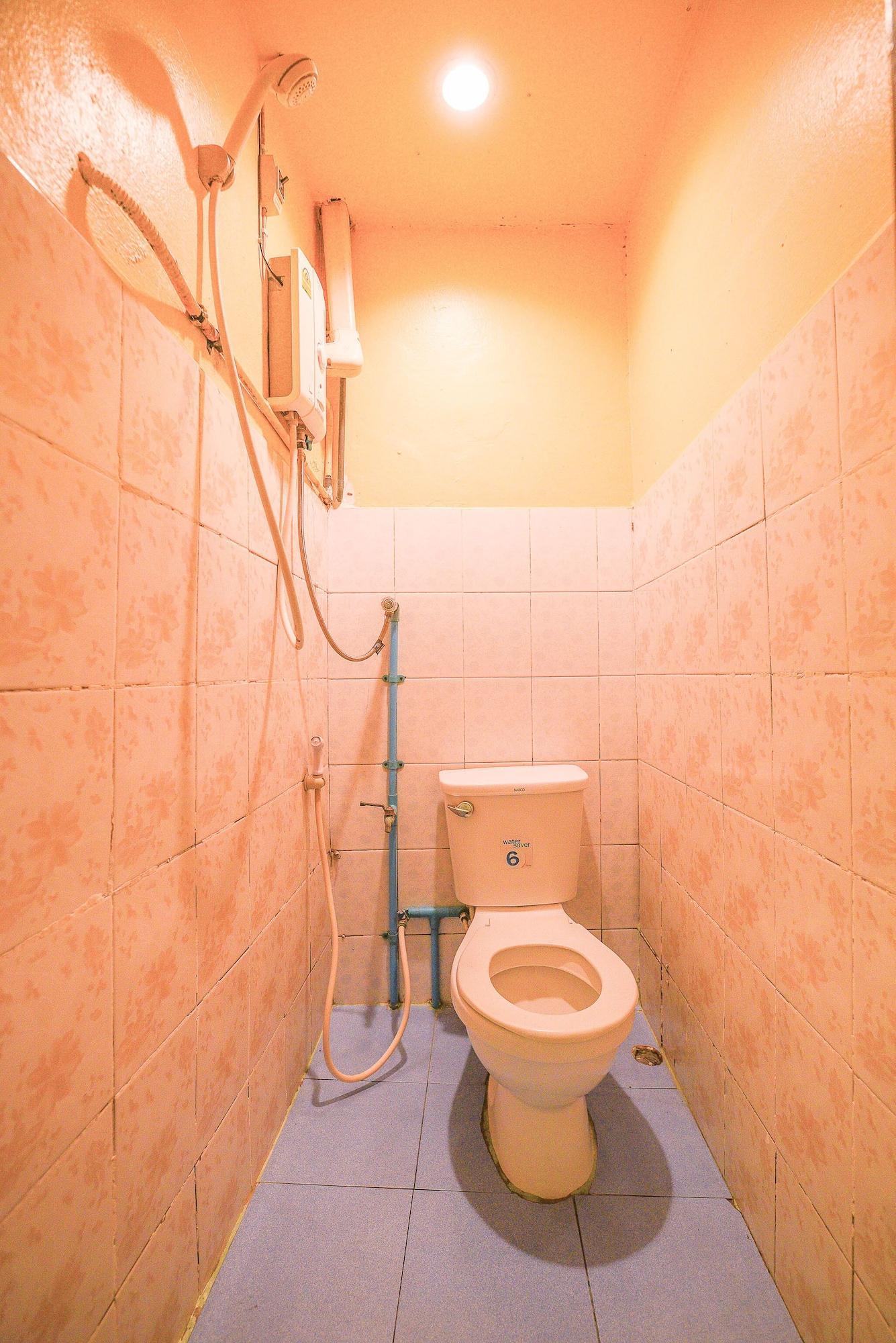 Oyo 938 Place 2* Bangkok