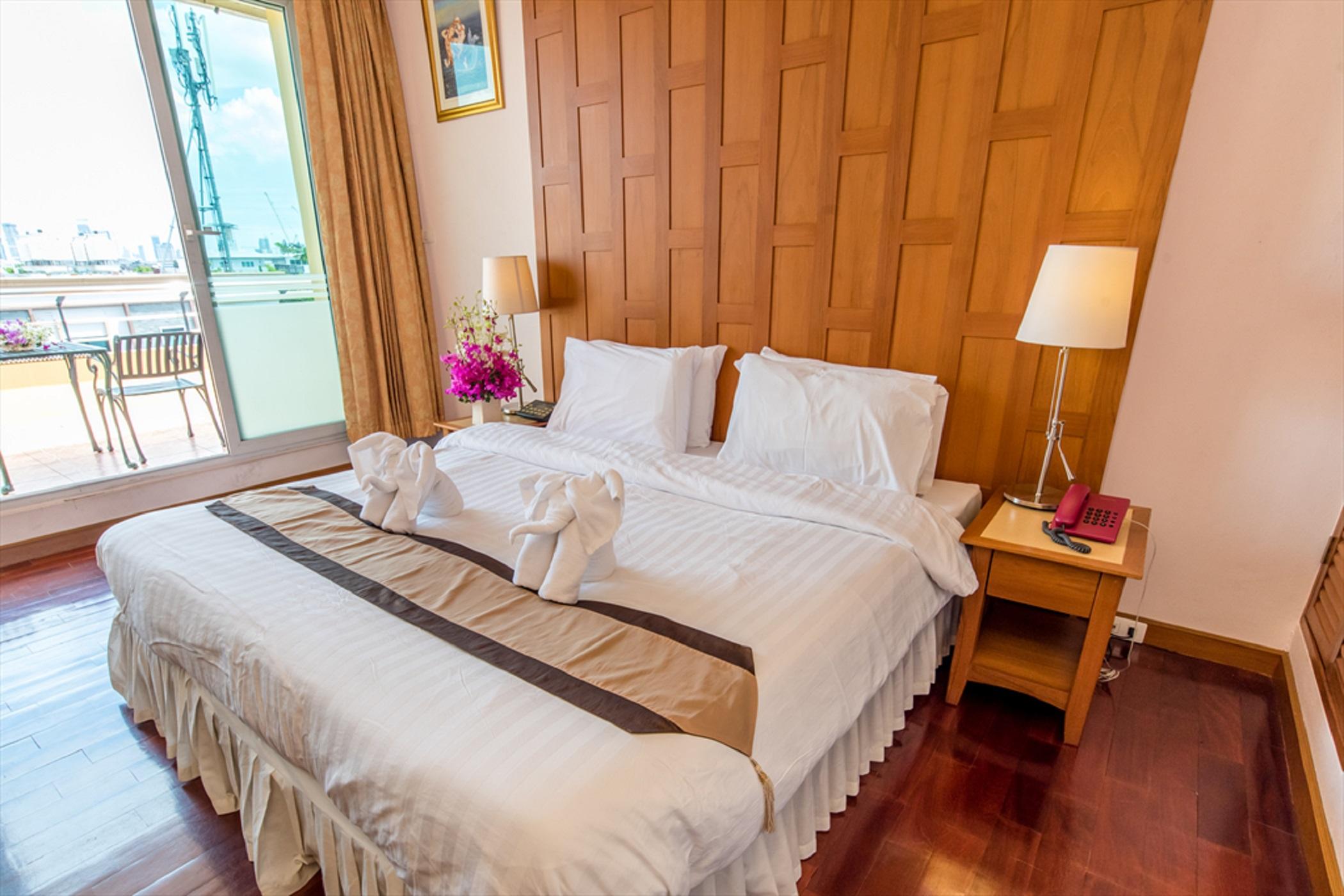 Hotel New Siam Riverside Bangkok
