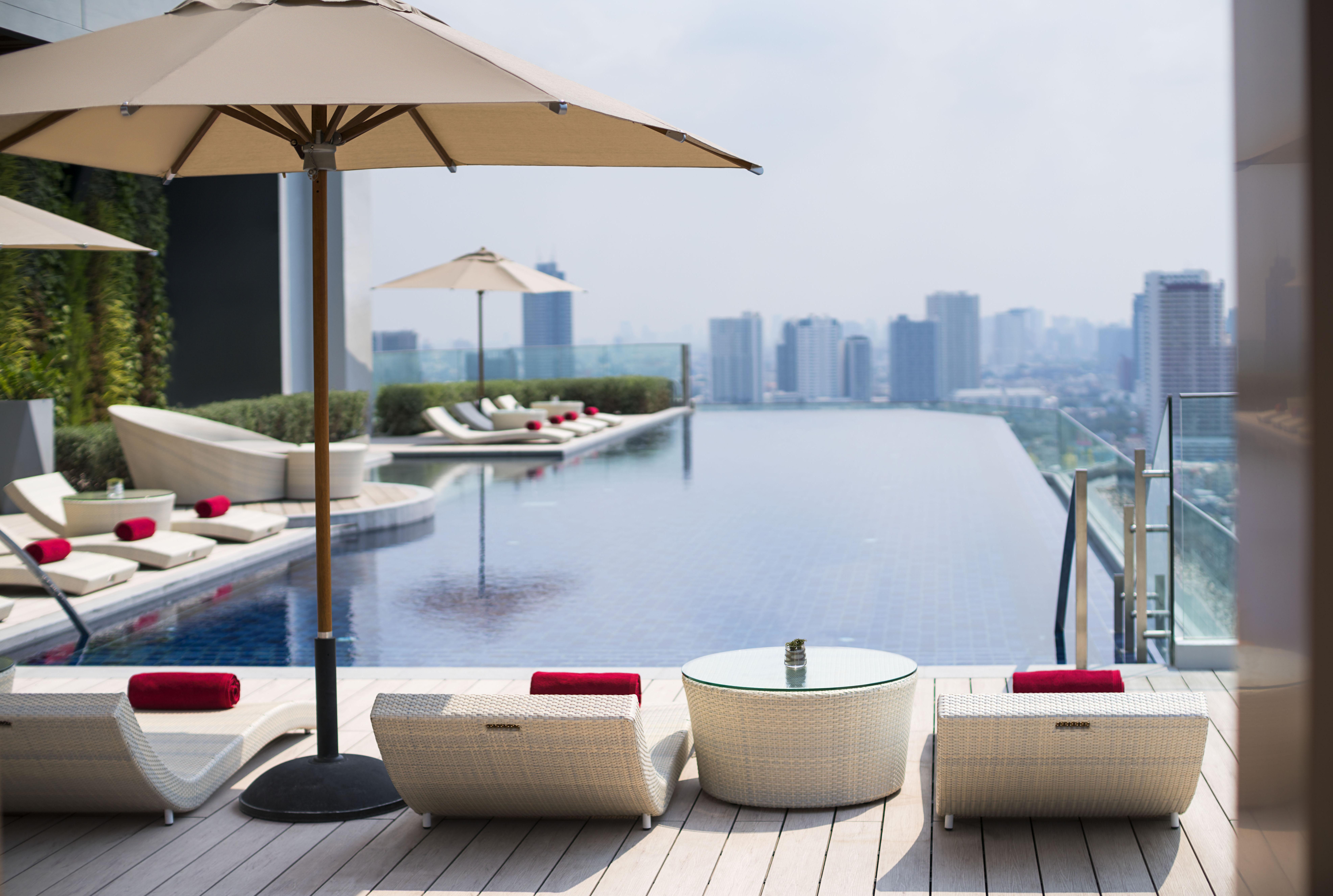 Avani Riverside 5*