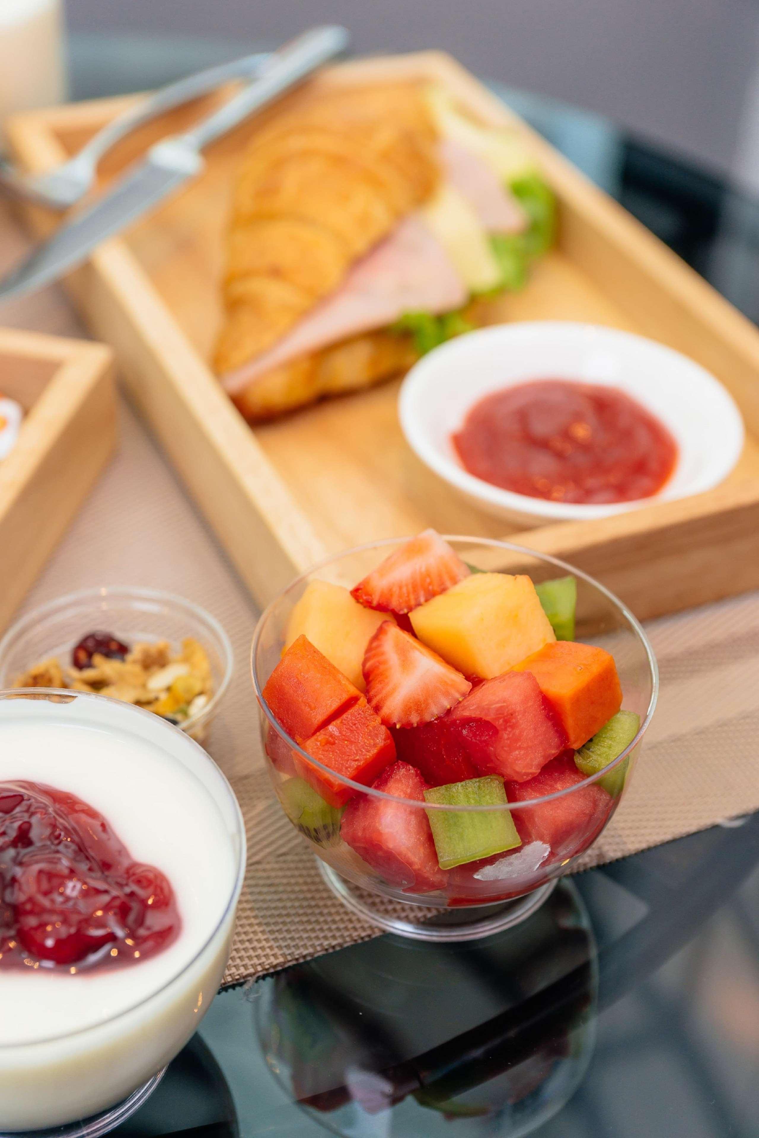 Vib Western Sanam Pao Hotel Bangkok