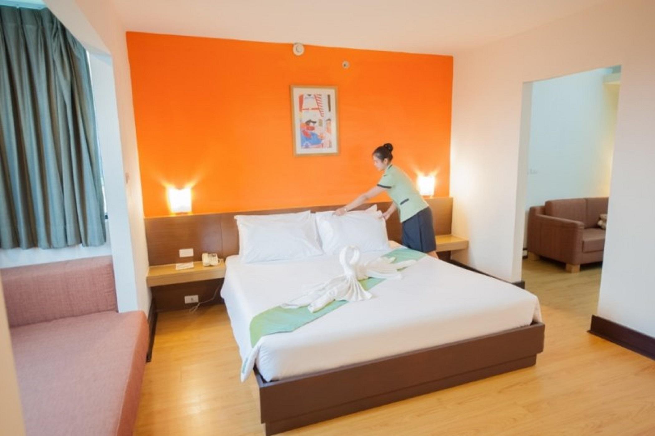 The Seasons Huamark Hotel 3*