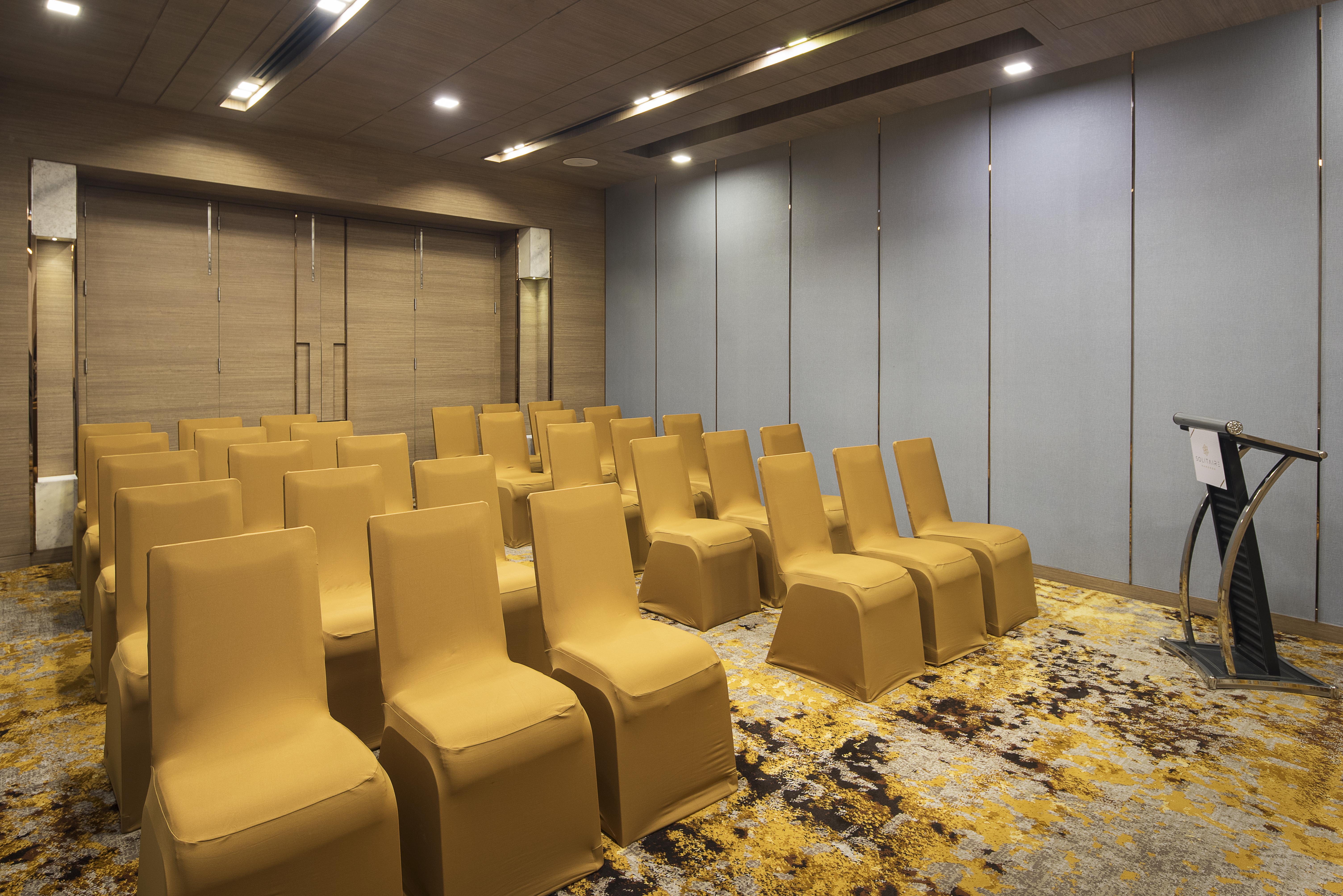 Solitaire Sukhumvit 11 - Sha Extra Hotel 4*