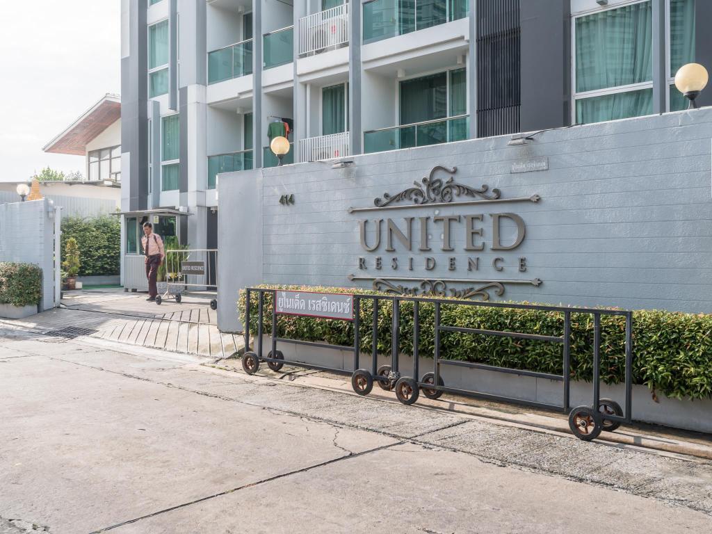 United Ekamai Aparthotel