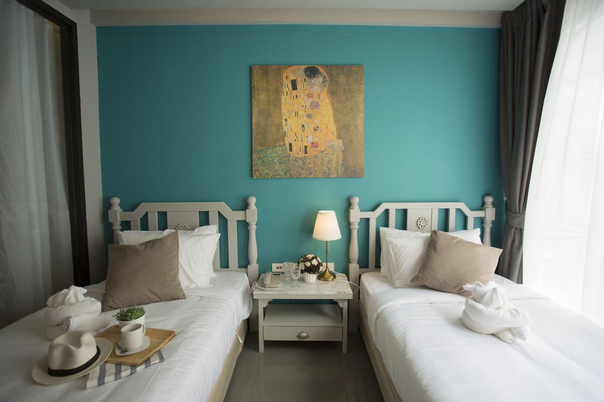 Heyha Hotel 3*