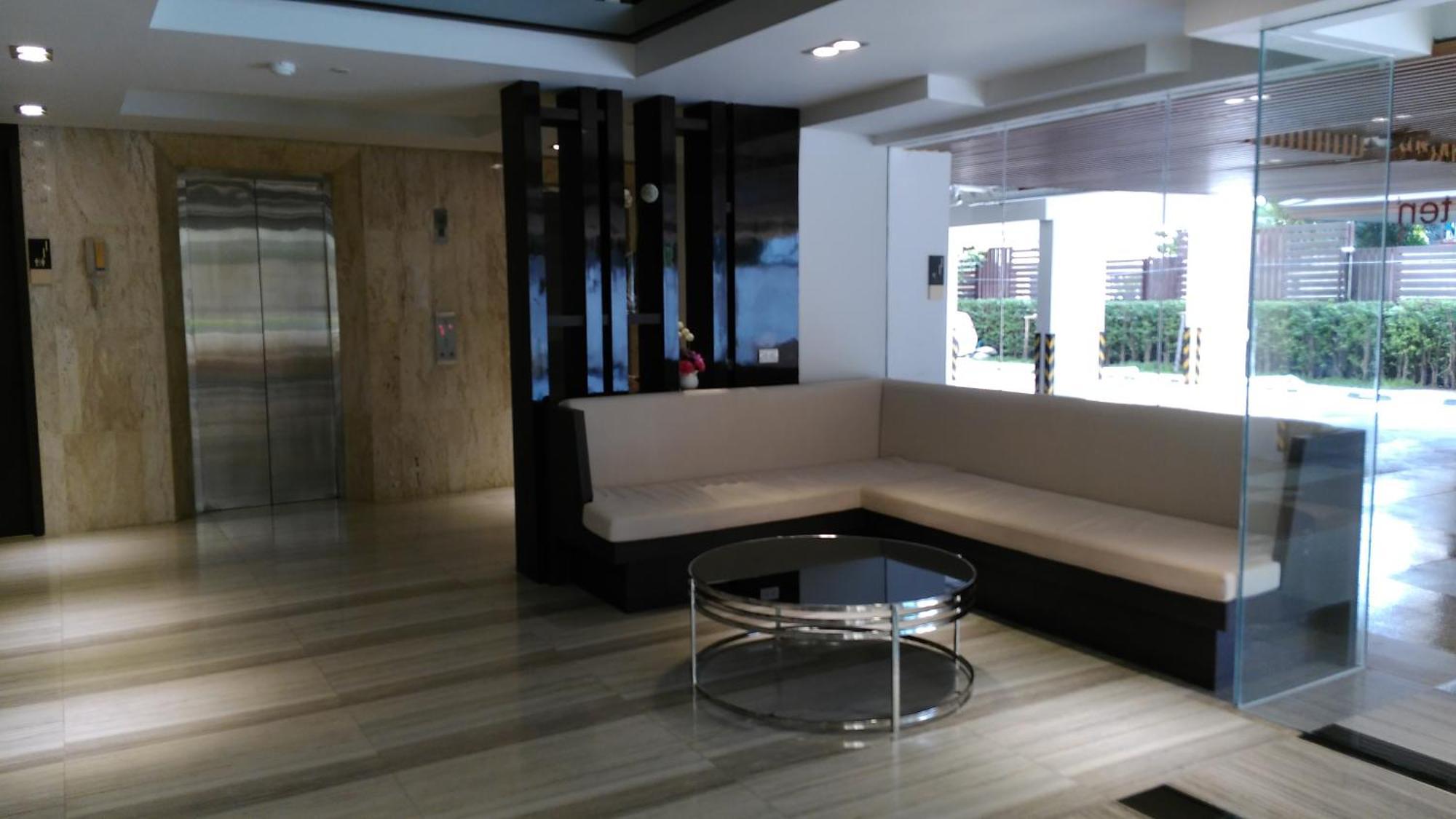 Khách sạn hẻo lánh Ekamai By Aspira - Sha Certified 4*