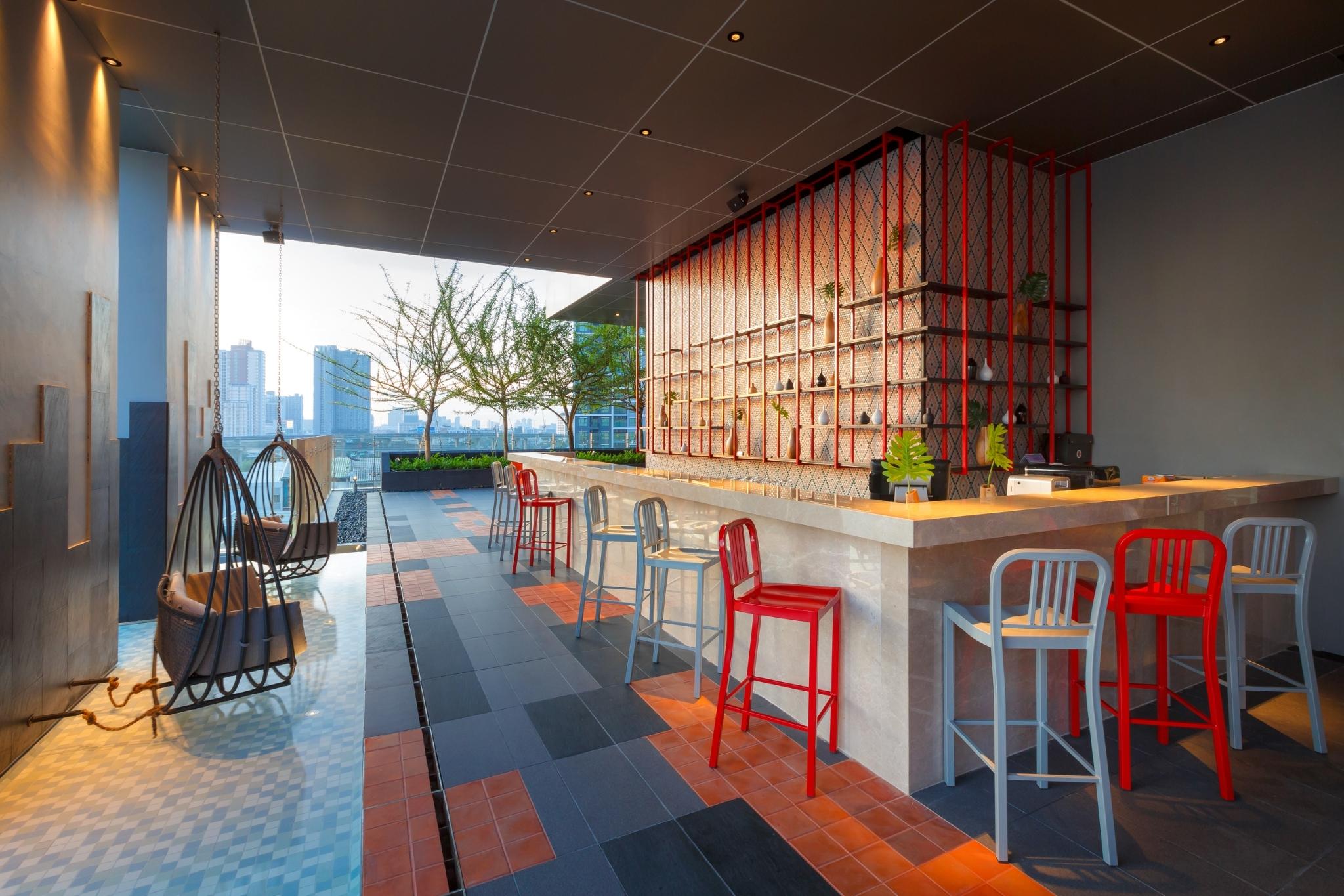 Ibis Styles Sukhumvit Phra Khanong Hotel 4*