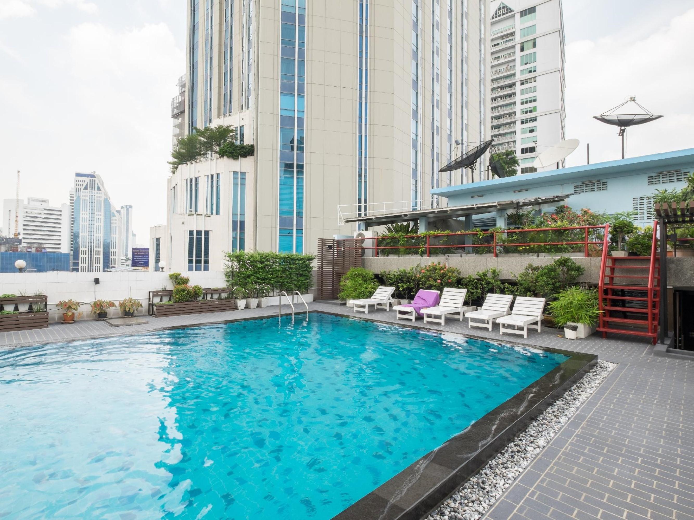Ruamchitt Plaza Hotel Bangkok