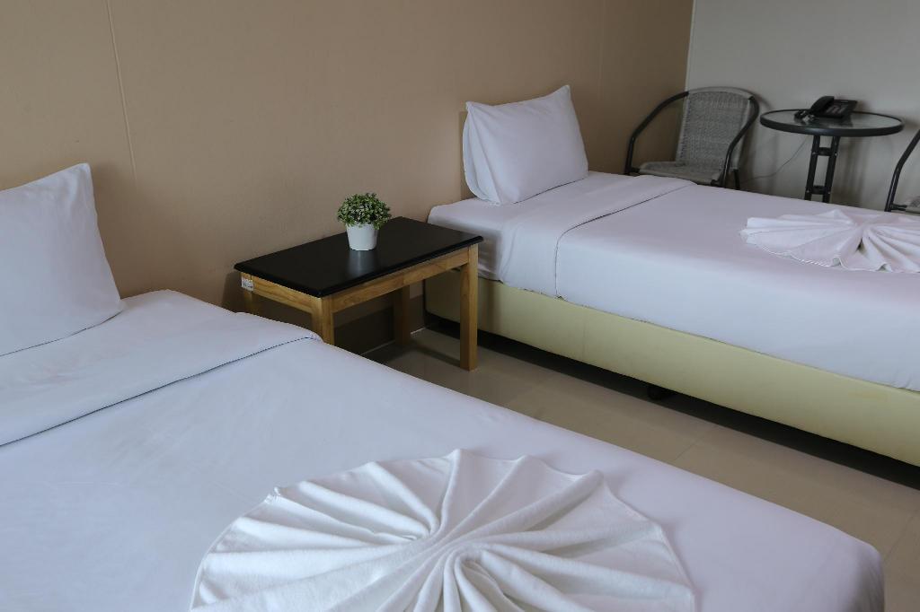 Ck2 Sha Extra Hotel