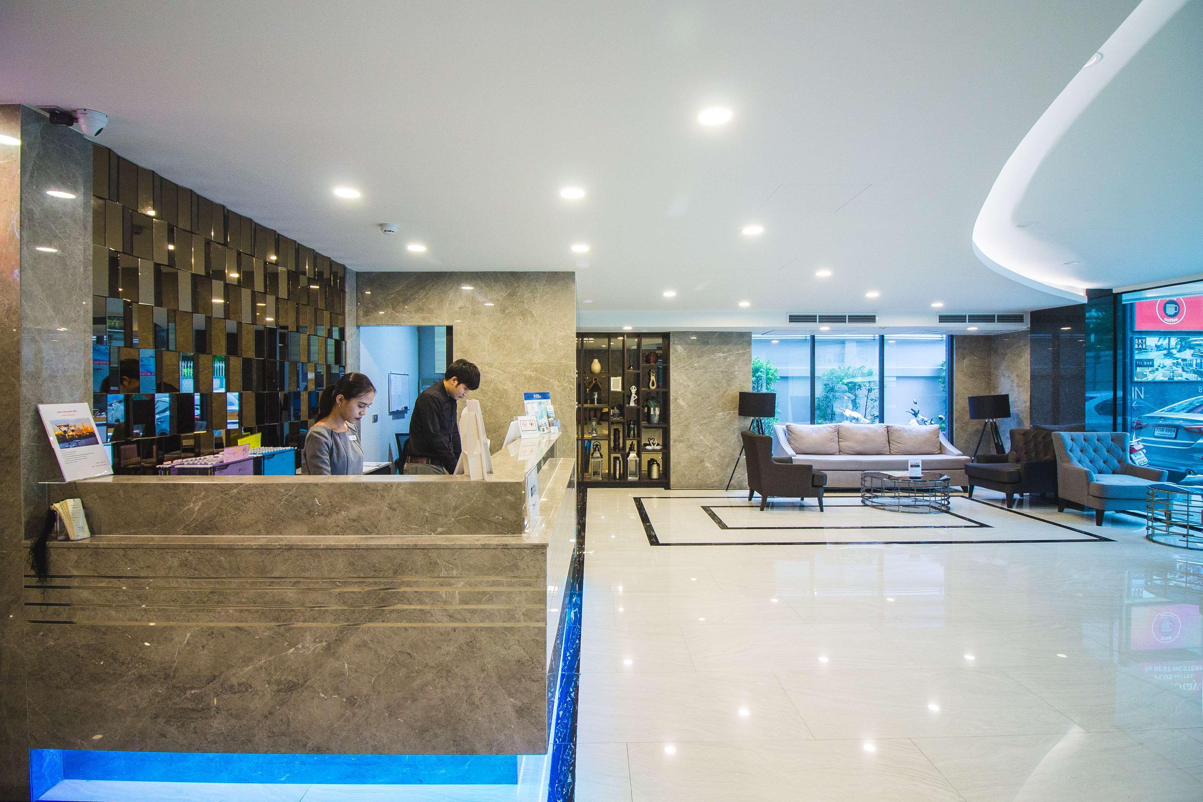 Surestay By Western Sukhumvit 2 Hotel