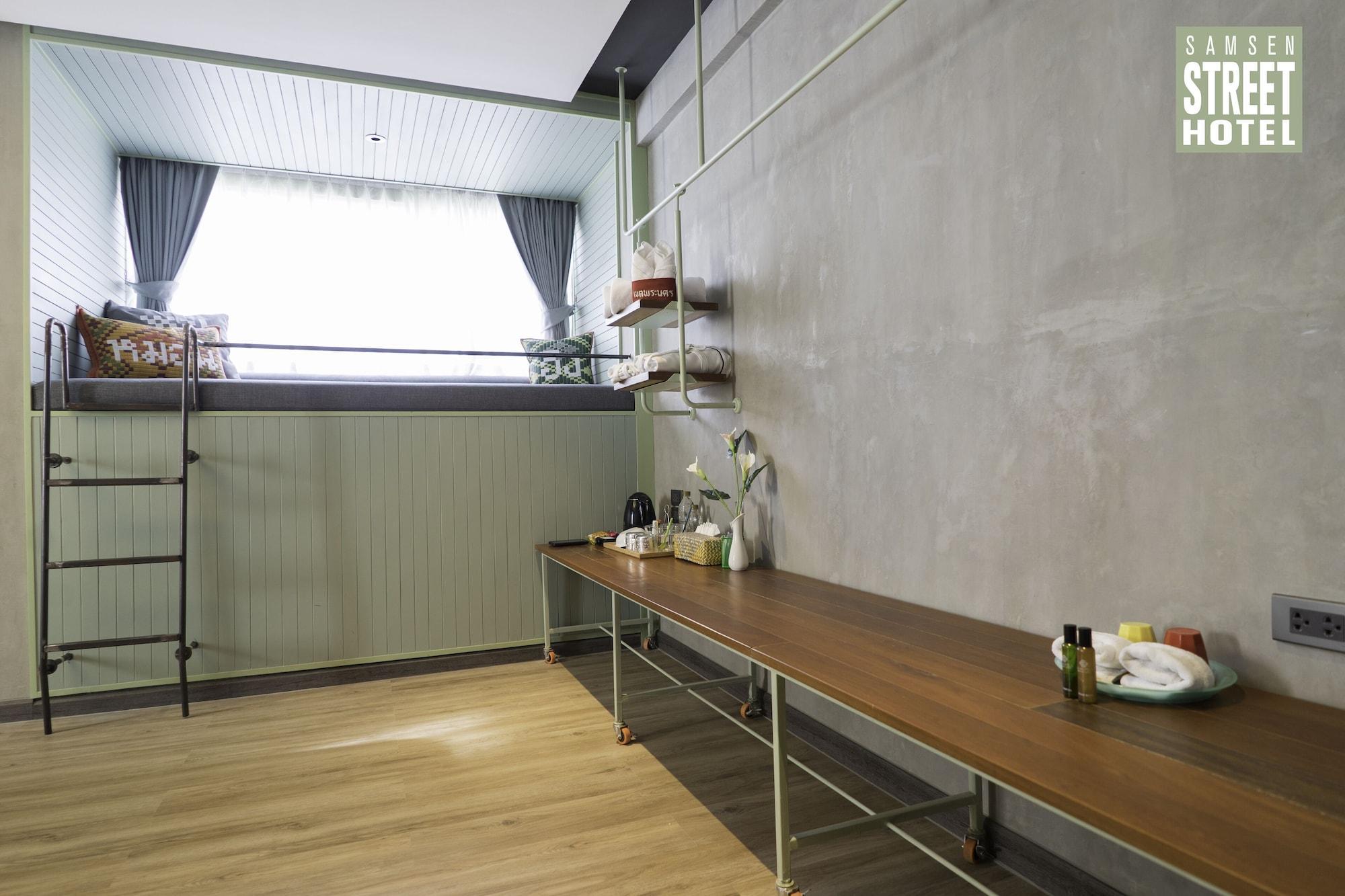 Samsen Street Hotel 4*