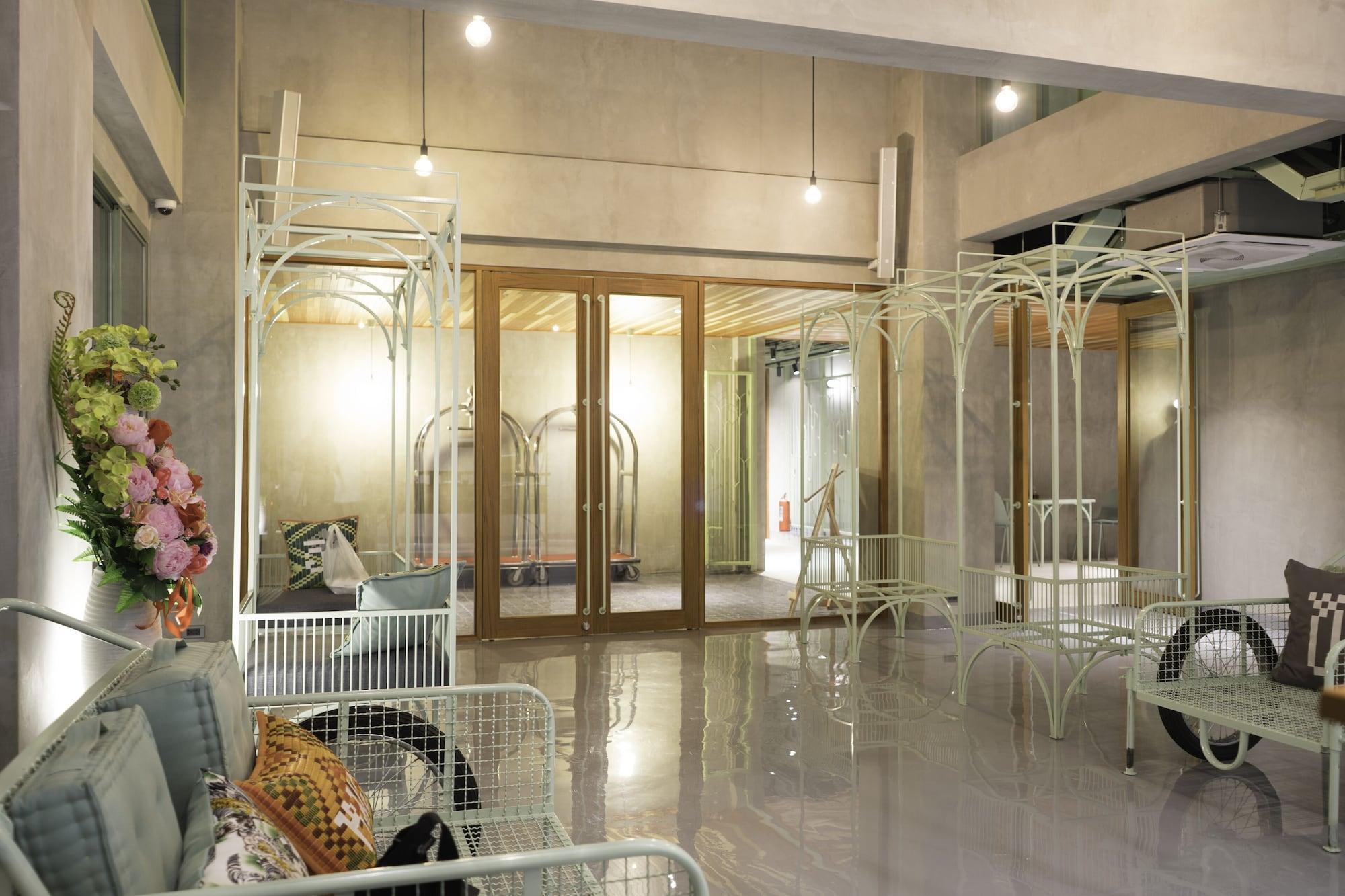 Hotel Samsen Street Bangkok