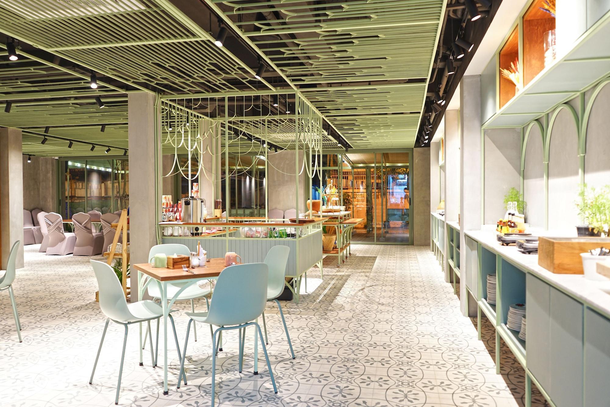 Samsen Street Hotel 4*