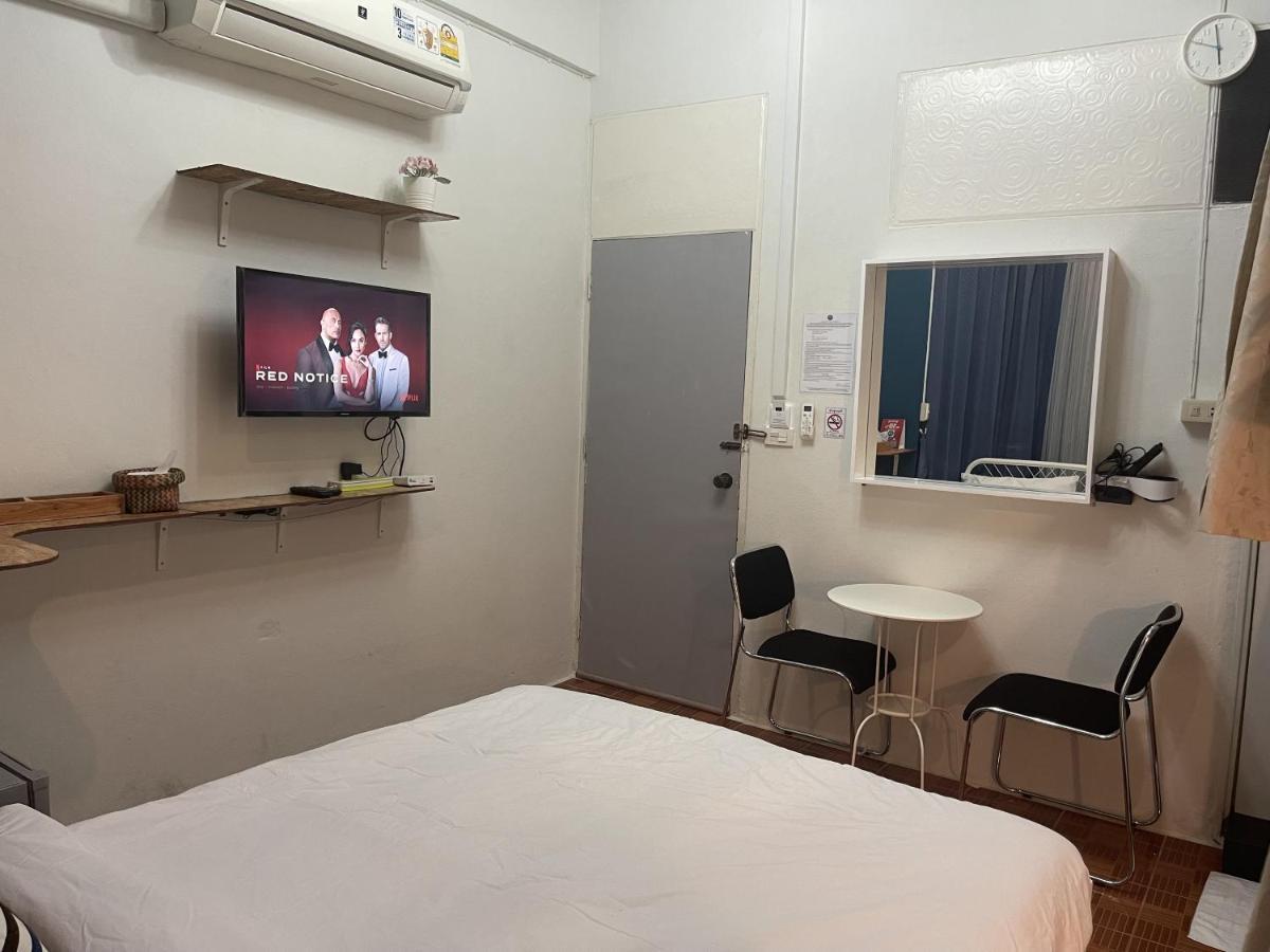 Acozyposhtel Khách sạn 4*