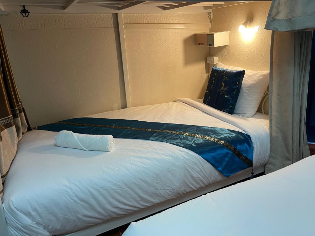 Acozyposhtel Khách sạn Bangkok