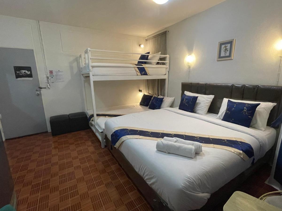 Khách sạn Acozyposhtel