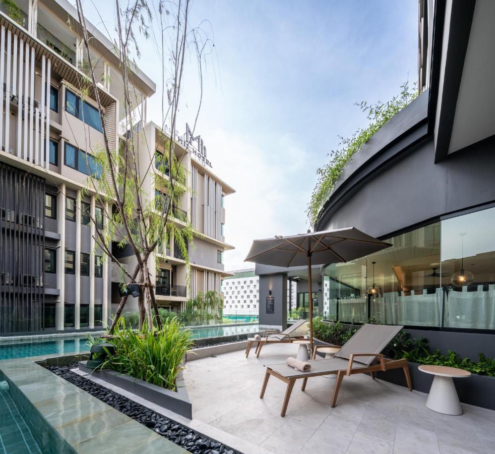 Mii Srinakarin Hotel 5*