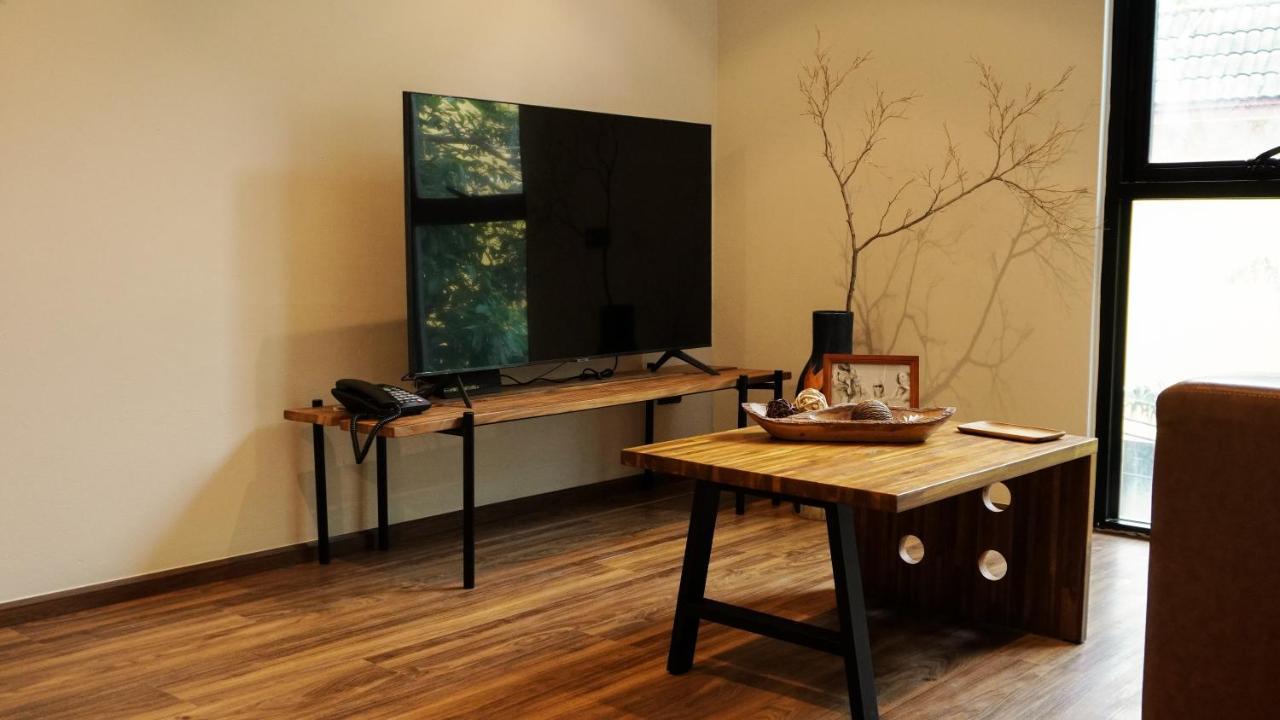 Karaarom Hotell 4*