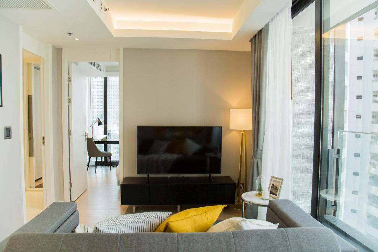 Appartamento Sukhumvit 11#luxury#pool#gym#bts Nana&mrt Sukhumvit#1br#max2ppl Bangkok