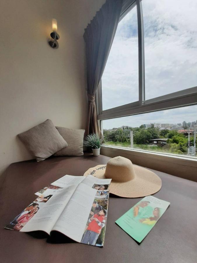 Leenova Hotell Bangkok