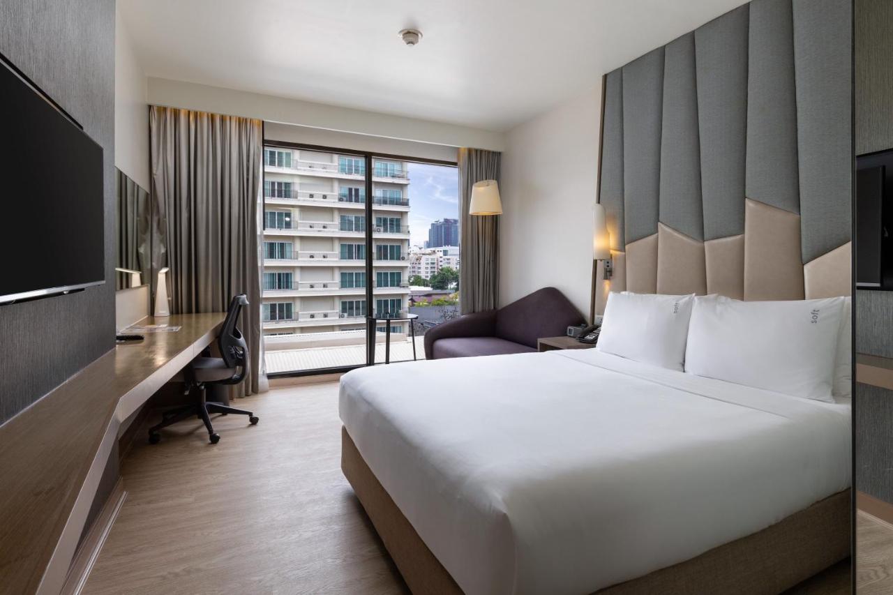 Express Sukhumvit 11 By Ihg Hotel Banguecoque