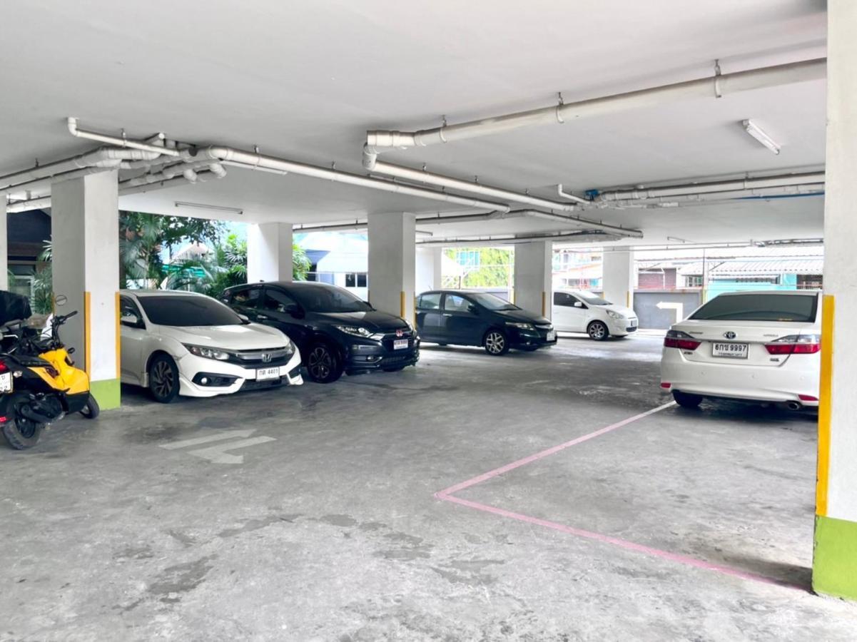 8 * Bangkok