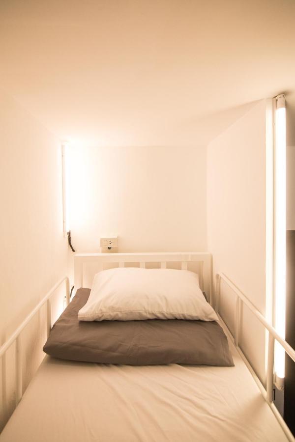 Hostel Chatel Bkk