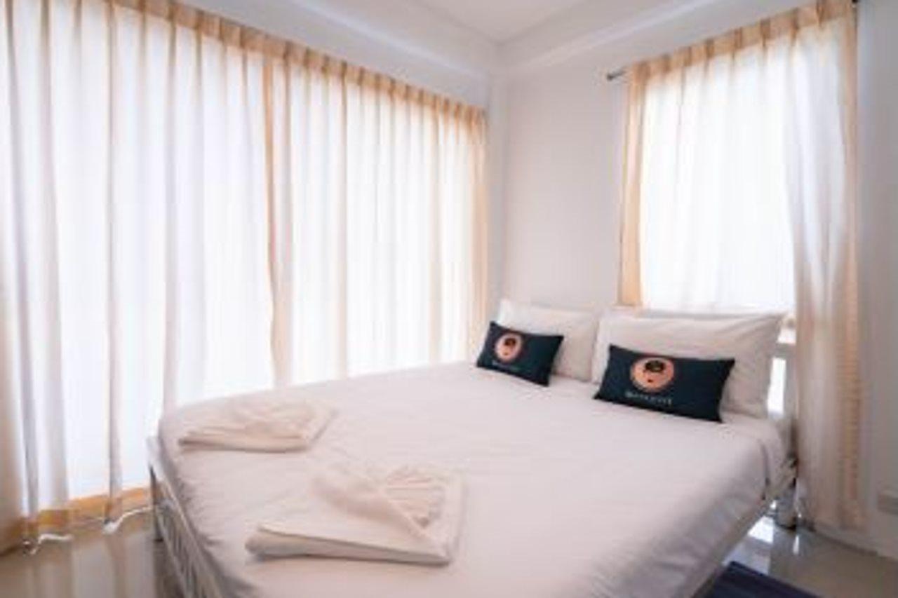 Roomquest Sukhumvit 50 4*