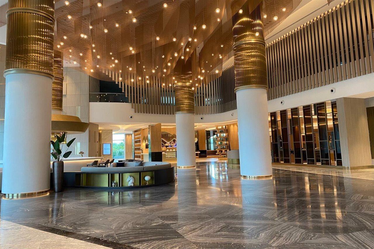 Asawin Grand Convention 5* Bangkok