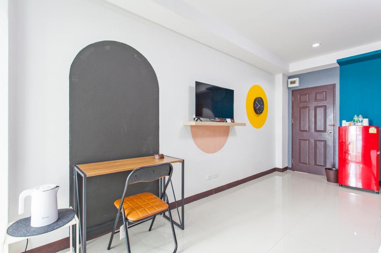 Hostel Cozzi By Grand Airport