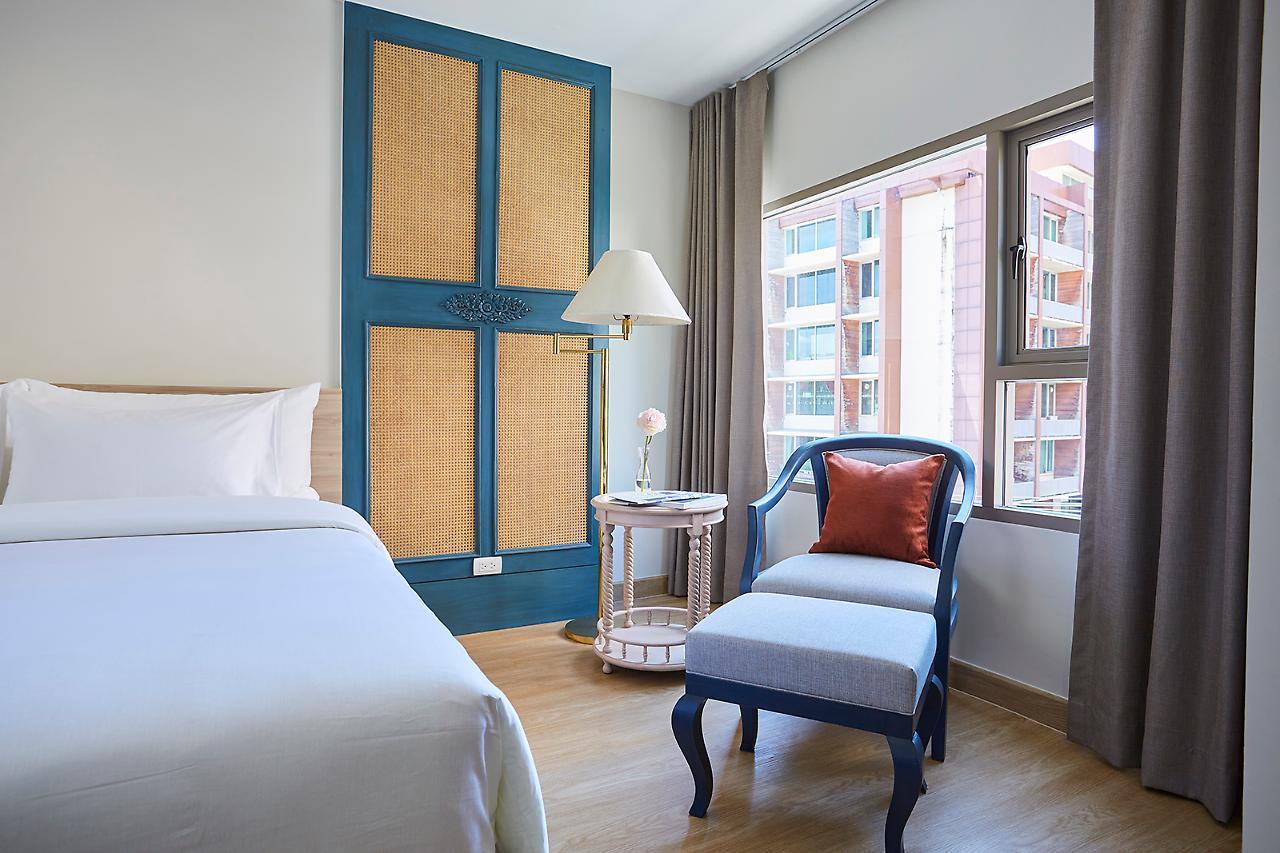56 Surawong Hotell 3*