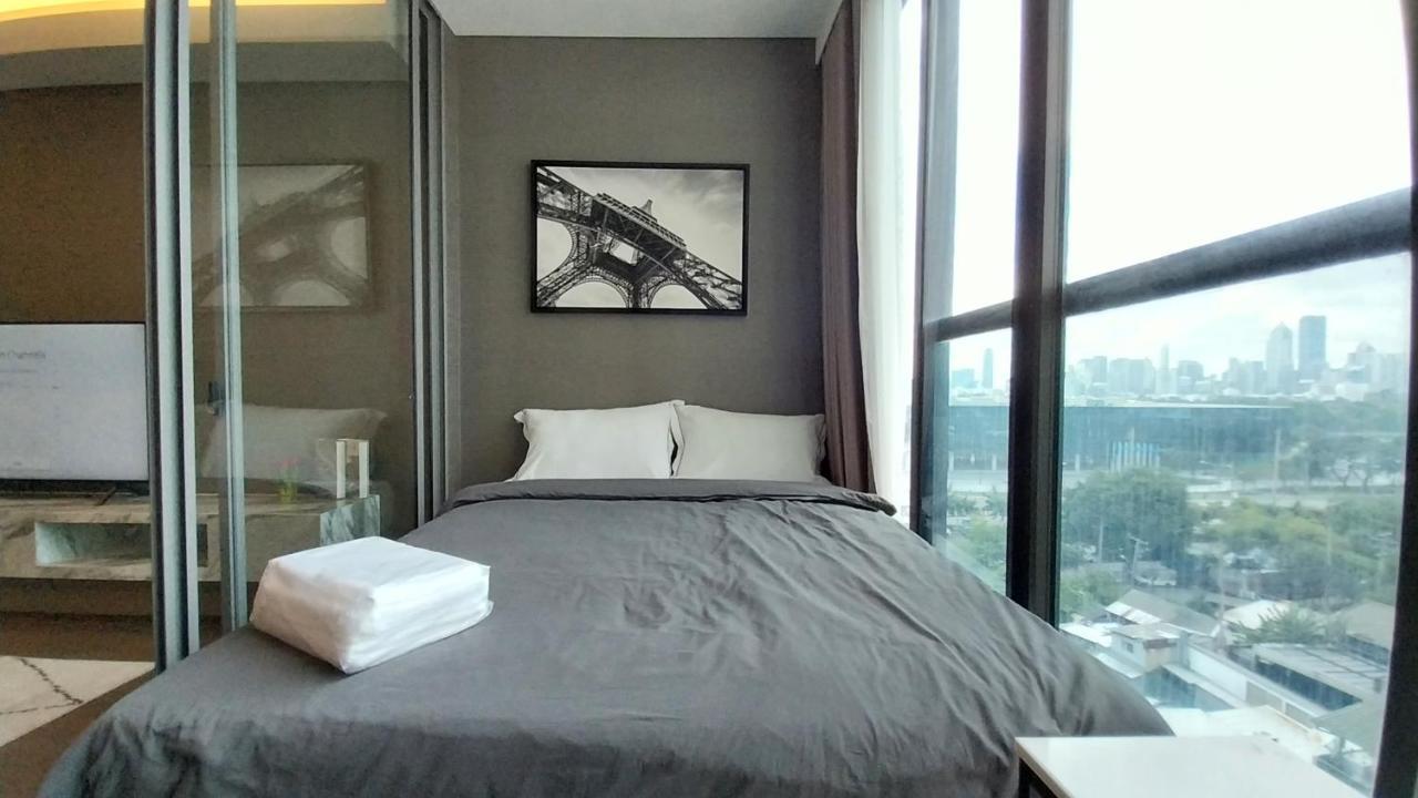 Luxury Queen Sirikit Asok Termianl 21 Apartment
