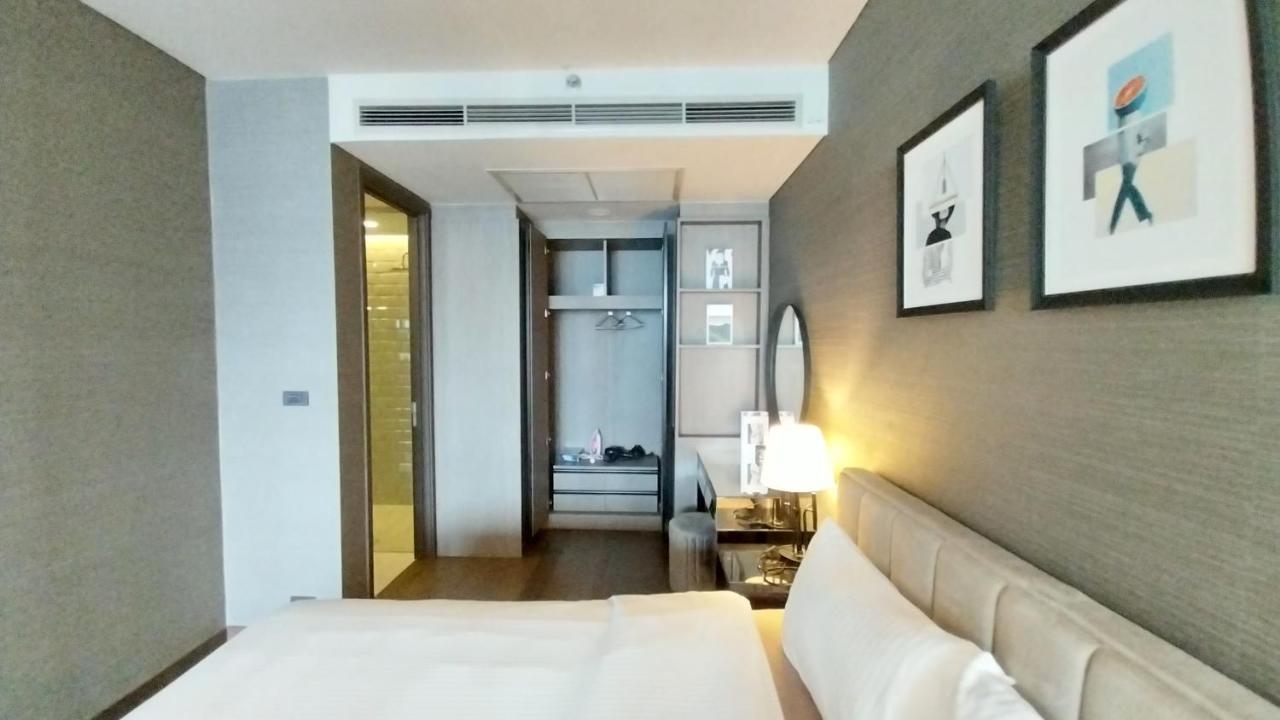 Luxury Queen Sirikit Asok Termianl 21 * Bangkok