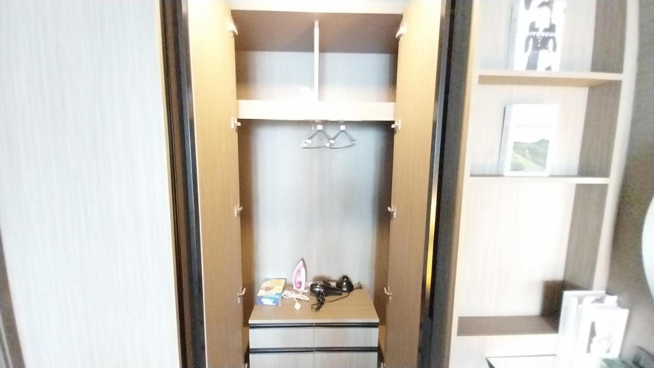 Luxury Queen Sirikit Asok Termianl 21 Apartment
