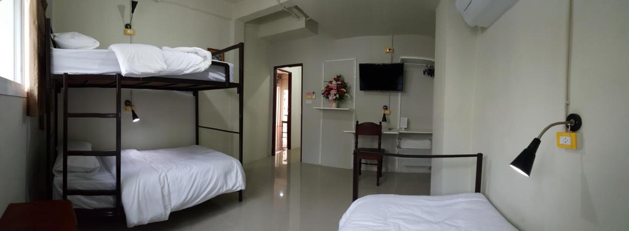 Asrama Check @chareon Krung Bangkok