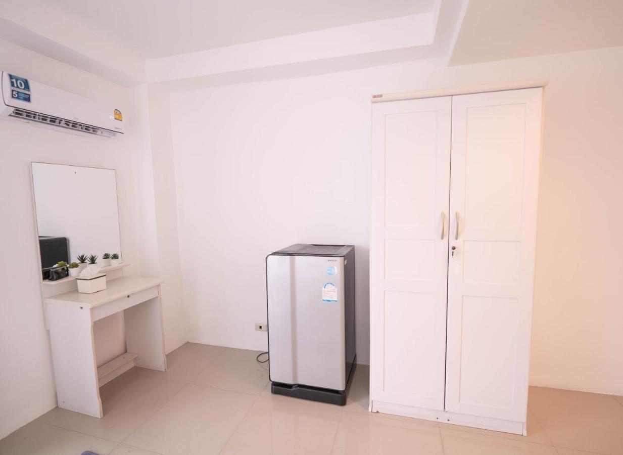 Hotel Roomquest Sukhumvit 50