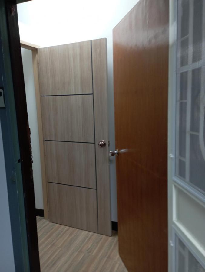 Apartment Close To Mrt On 12 Floor In Hua Mak