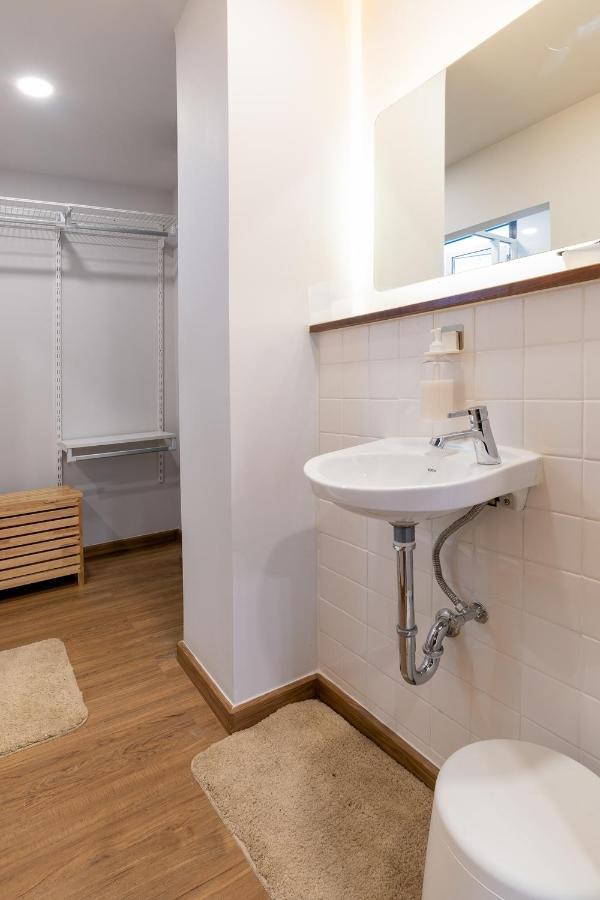 Baan 75, Sukhumvit 42