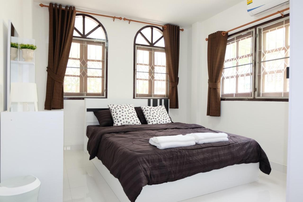 Chatuchak Art & Nature House Vakantiehuis *