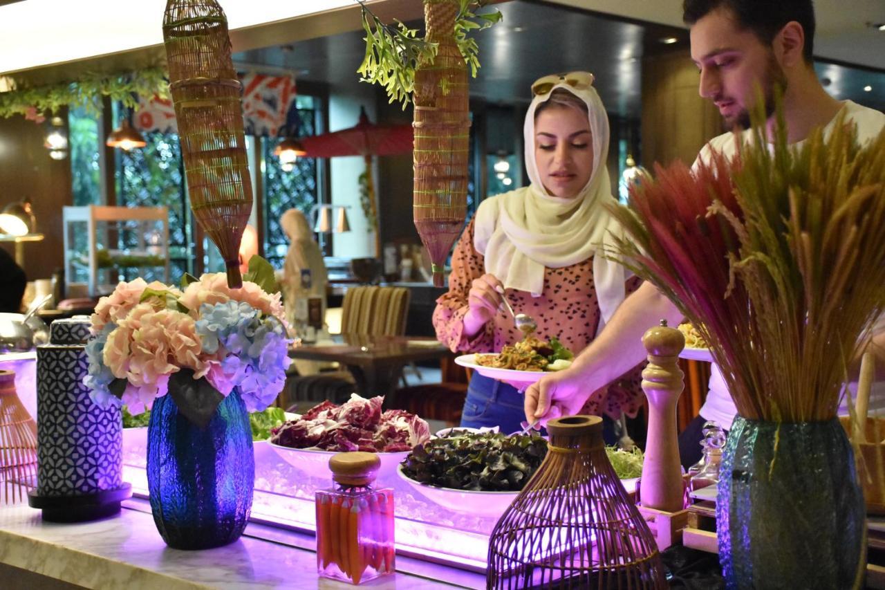 Al Meroz - The Leading Halal Banguecoque