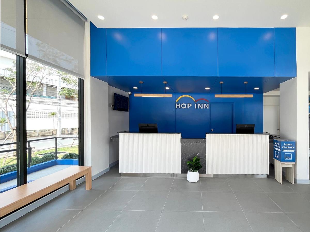 Hop Onnut Station Khách sạn 2*
