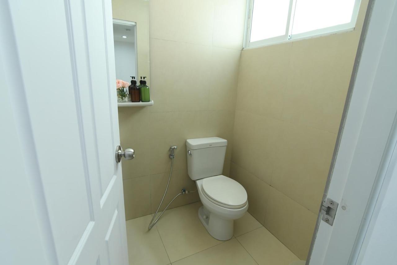 Poonsuk Place Khách sạn Bangkok