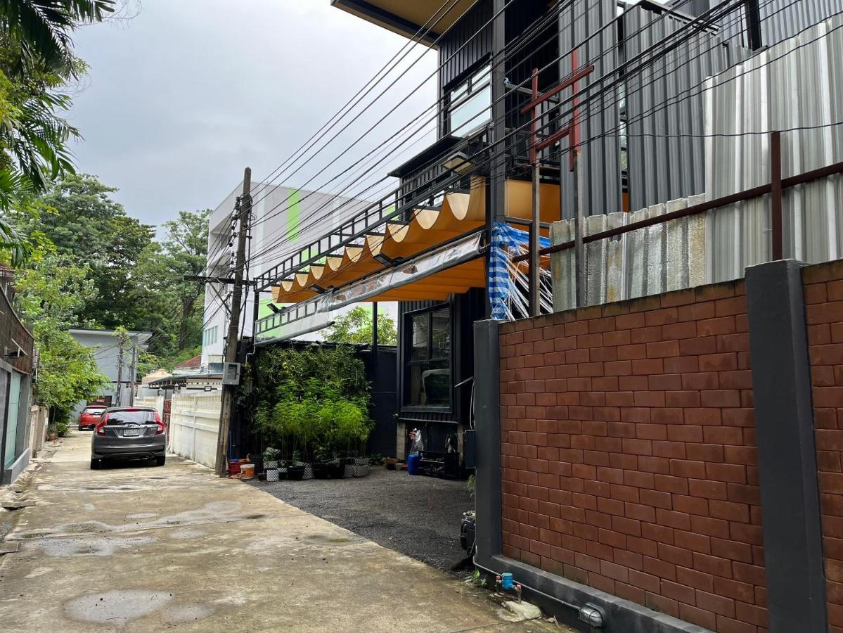 Baan 75, Sukhumvit 42