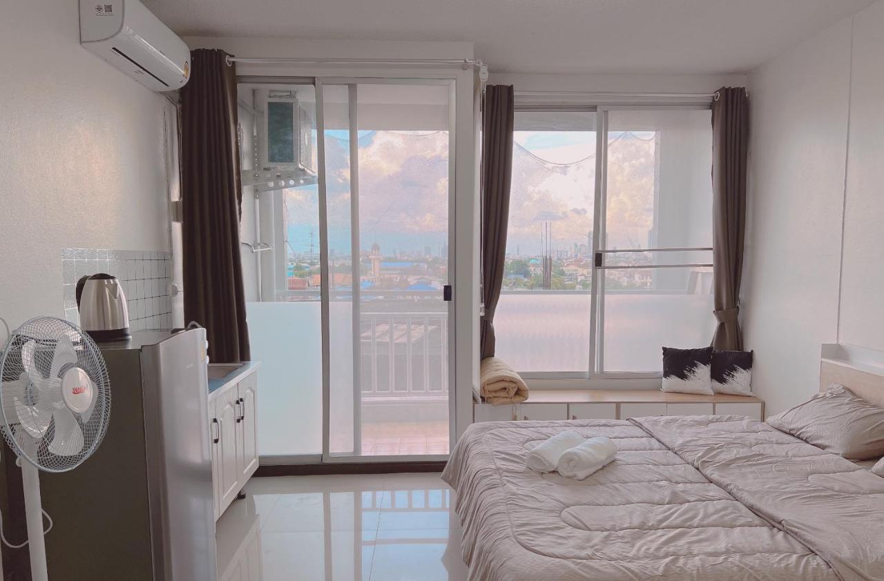 Apartment 32sqm 1000x500wifi Workplace Long *